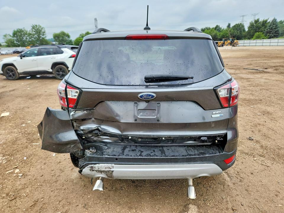 2018 Ford Escape მანქანა იყიდება აუქციონზე, vin: 1FMCU9HD4JUB34433, აუქციონის ნომერი: 63874716