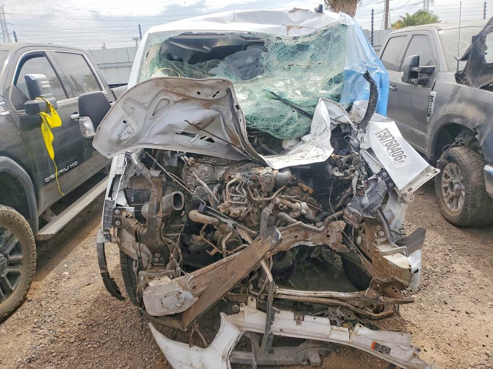 58760406 :رقم المزاد ، 1FTYE1Y82NKA85861 vin ، 2022 Ford Transit مزاد بيع