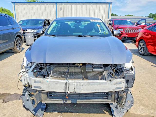 62155206 :رقم المزاد ، 1N4BL4DW6MN385889 vin ، 2021 Nissan Altima مزاد بيع