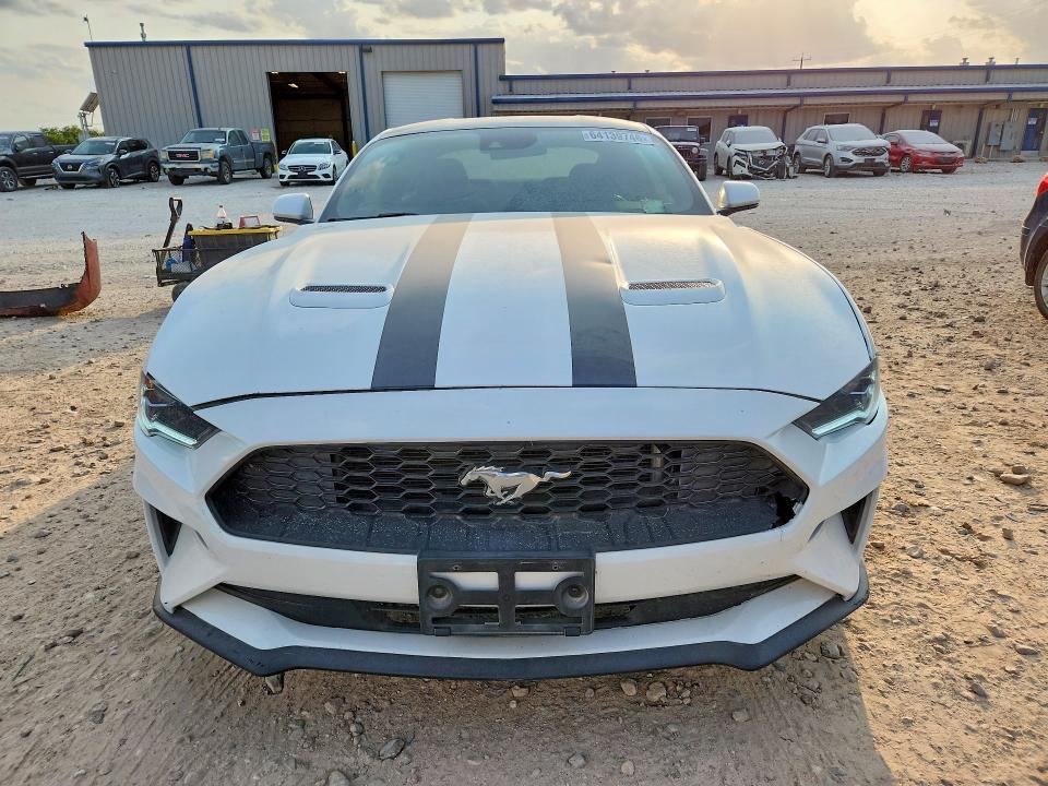 Продажа на аукционе авто 2020 Ford Mustang, vin: 1FA6P8TH7L5158404, номер лота: 64139746