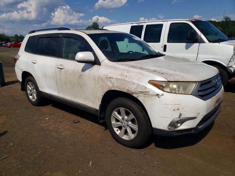 63127086 :رقم المزاد ، 5TDBK3EH3CS151631 vin ، 2012 Toyota Highlander مزاد بيع