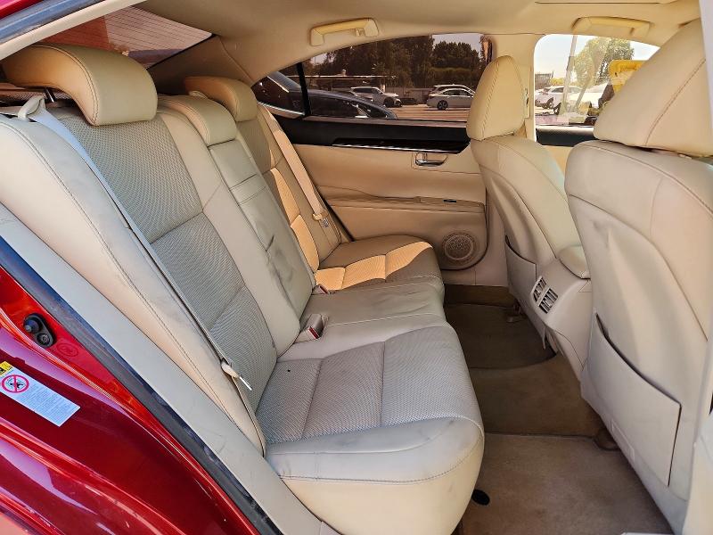 67184526 :رقم المزاد ، JTHBK1GG5E2117885 vin ، 2014 Lexus Es مزاد بيع