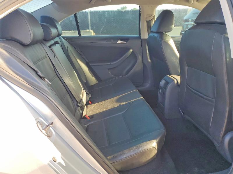 65405116 :رقم المزاد ، 3VWD07AJ9EM239775 vin ، 2014 Volkswagen Jetta مزاد بيع