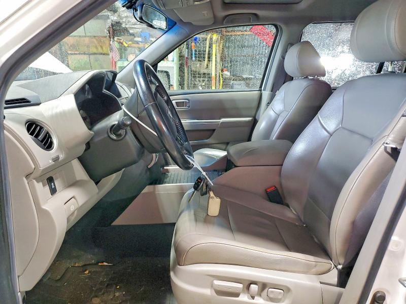 64803806 :رقم المزاد ، 5FNYF4H54CB037518 vin ، 2012 Honda Pilot مزاد بيع