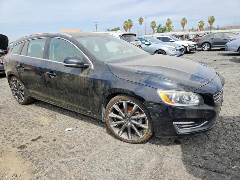 Продаж на аукціоні авто 2015 Volvo V60, vin: YV140MEK3F1259758, номер лоту: 61447916