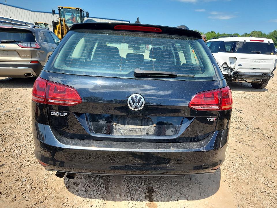 2017 Volkswagen Golf Sportwagen მანქანა იყიდება აუქციონზე, vin: 3VWC17AU6HM507821, აუქციონის ნომერი: 63829826