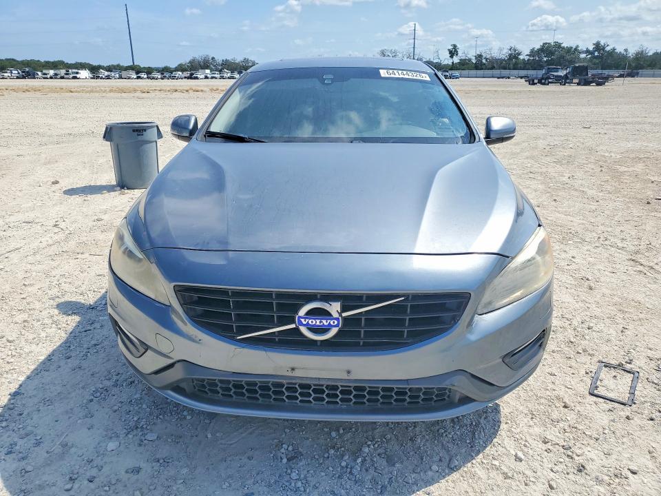 Aukcja sprzedaży 2017 Volvo S60, vin: YV126MFL6H2420677, numer aukcji: 64144326