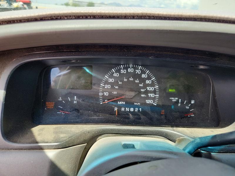 Продажа на аукционе авто 2001 Lincoln Town Car, vin: 1LNHM82W01Y629795, номер лота: 65164786