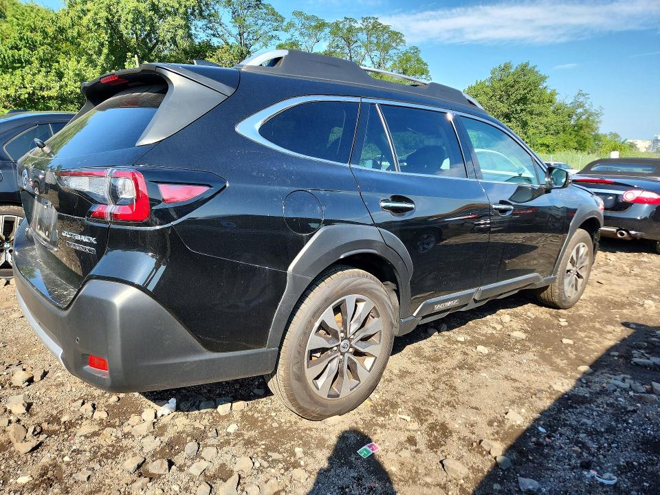 2025 Subaru Outback მანქანა იყიდება აუქციონზე, vin: 4S4BTGPD3S3201096, აუქციონის ნომერი: 64191056