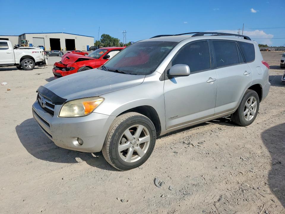 65215126 :رقم المزاد ، JTMBD31V186058135 vin ، 2008 Toyota Rav4 مزاد بيع