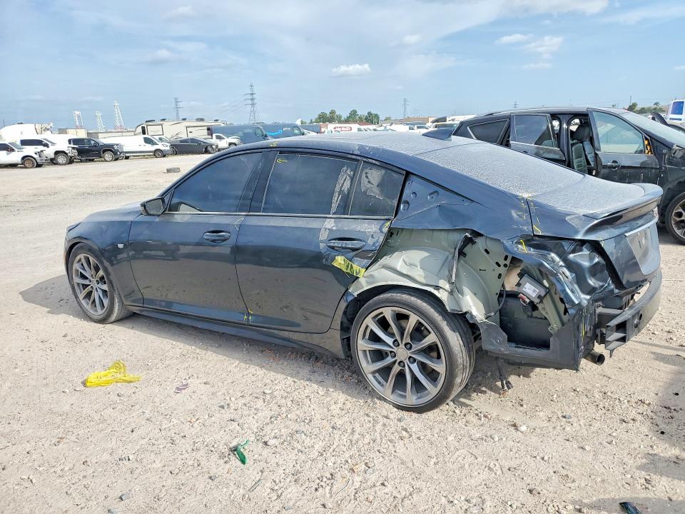 64673246 :رقم المزاد ، 1G6DP5RKXM0135171 vin ، 2021 Cadillac Ct5 مزاد بيع