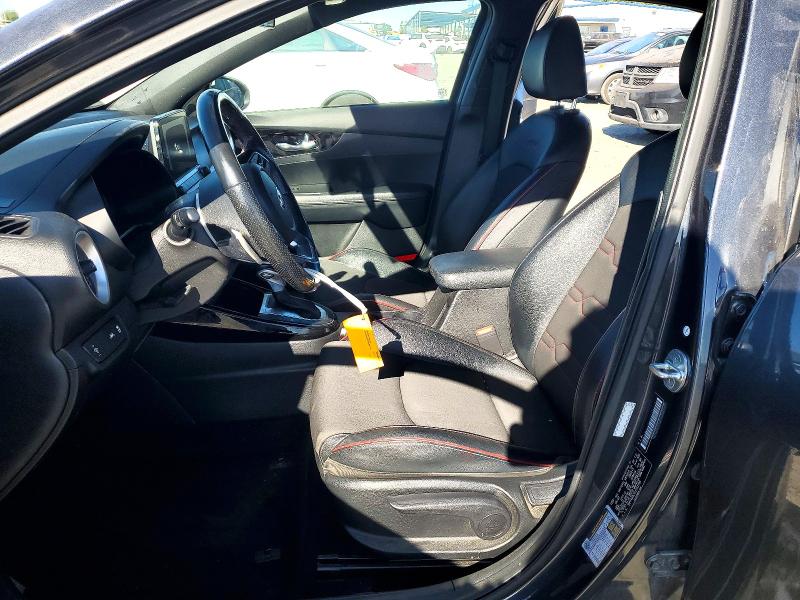 2020 Kia Forte მანქანა იყიდება აუქციონზე, vin: 3KPF44AC1LE252799, აუქციონის ნომერი: 66221086