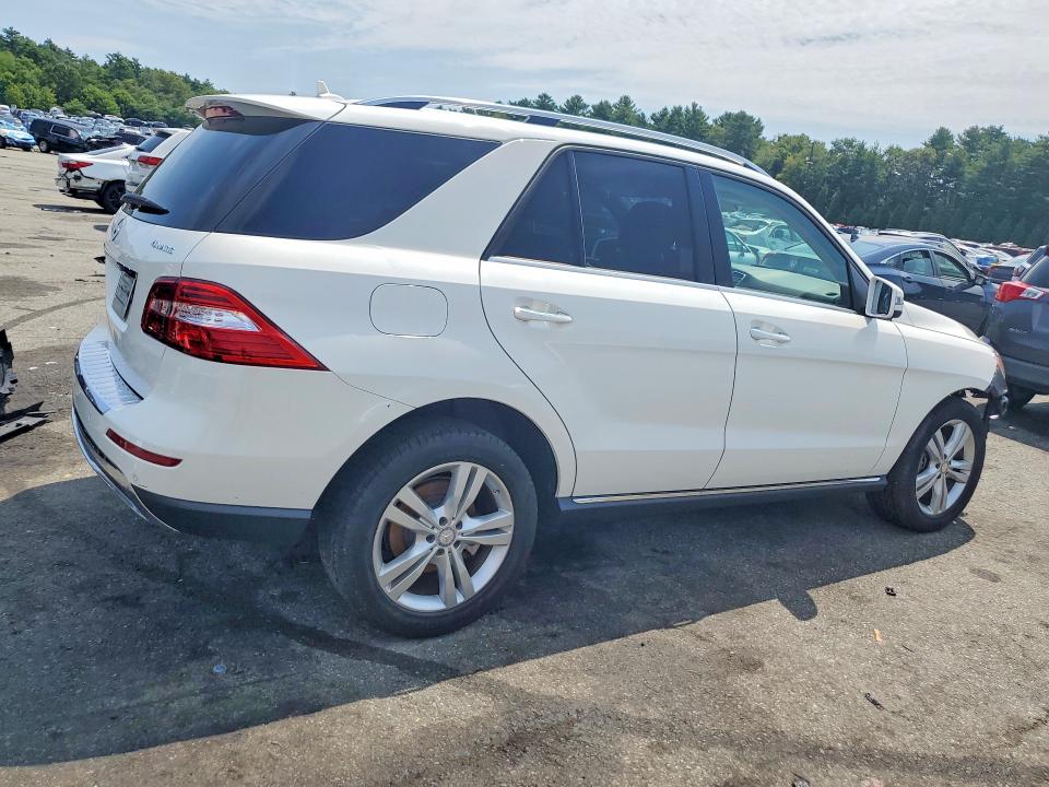 2014 Mercedes-benz Ml მანქანა იყიდება აუქციონზე, vin: 4JGDA5HB5EA374702, აუქციონის ნომერი: 62702026