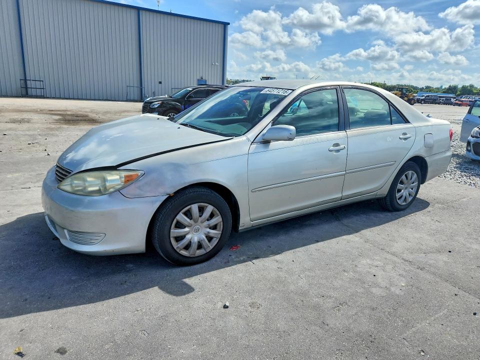 Продажа на аукционе авто 2005 Toyota Camry, vin: 4T1BE32K55U976491, номер лота: 64571216
