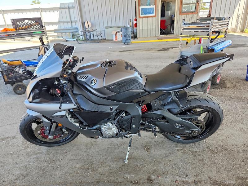 Продажа на аукционе авто 2016 Yamaha Yzfr1s, vin: JYARN42E3GA000597, номер лота: 63652596