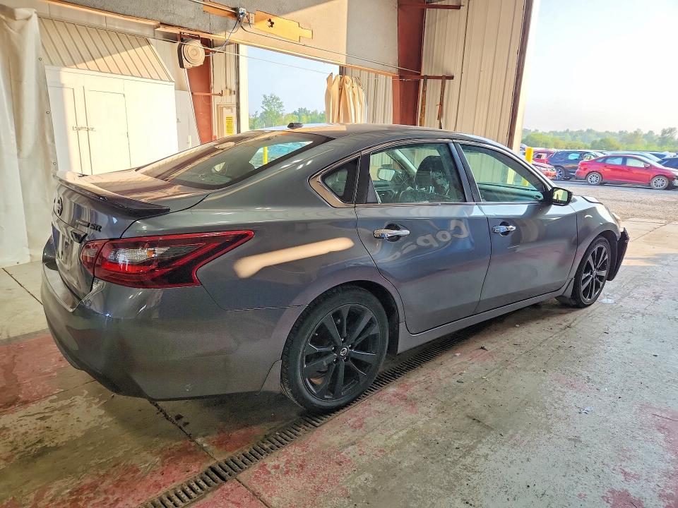 Продажа на аукционе авто 2018 Nissan Altima, vin: 1N4AL3AP5JC258268, номер лота: 64691716