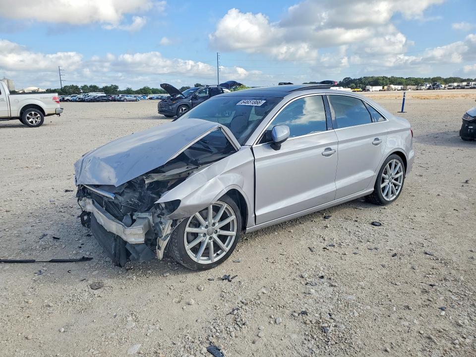 Продаж на аукціоні авто 2015 Audi A3, vin: WAUCCGFFXF1043981, номер лоту: 64651866