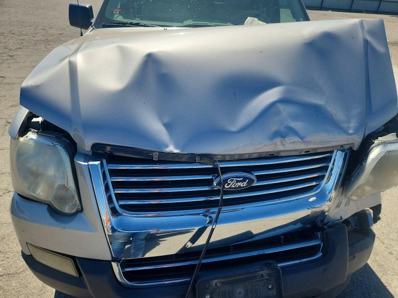 Продажа на аукционе авто 2006 Ford Explorer, vin: 1FMEU63806UA42096, номер лота: 63844716