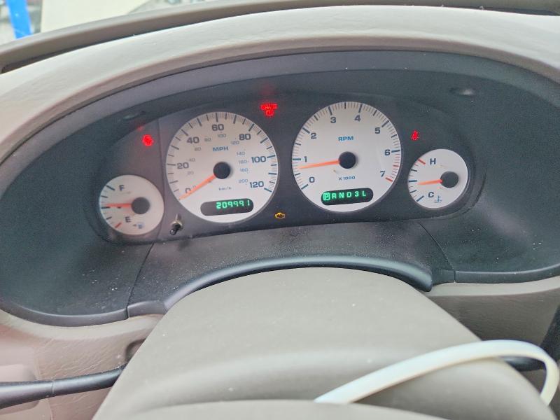 65530456 :رقم المزاد ، 1C4GJ45393B138733 vin ، 2003 Chrysler Voyager مزاد بيع