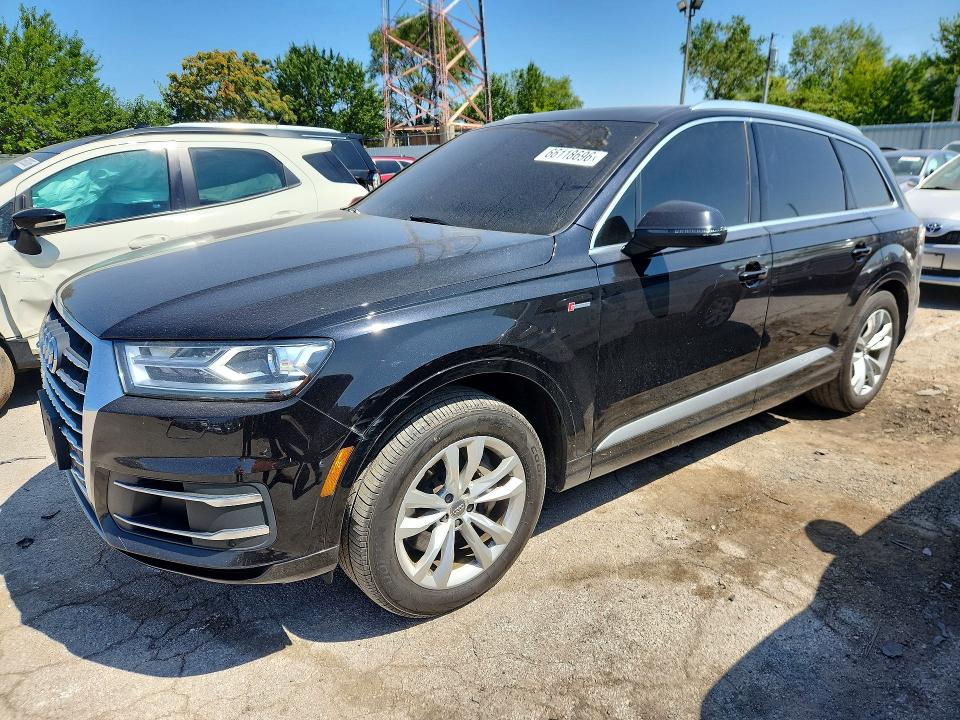 Продажа на аукционе авто 2017 Audi Q7, vin: WA1LABF7XHD045522, номер лота: 66118696