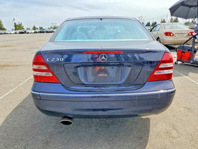 65184906 :رقم المزاد ، WDBRF52H06A869656 vin ، 2006 Mercedes-benz C مزاد بيع