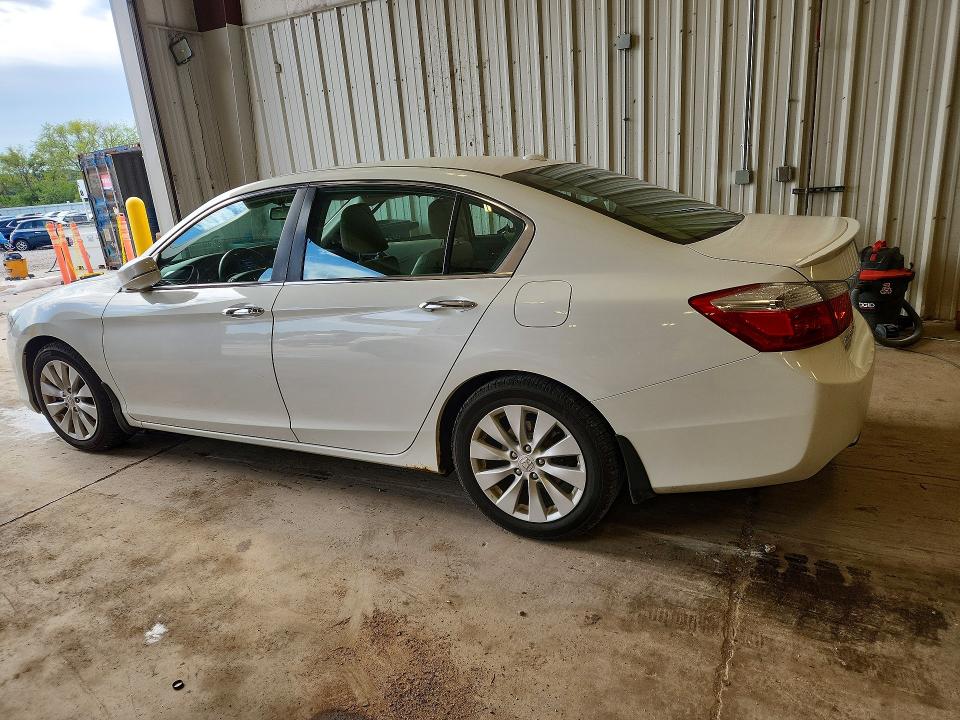 65560256 :رقم المزاد ، 1HGCR2F86DA145427 vin ، 2013 Honda Accord مزاد بيع