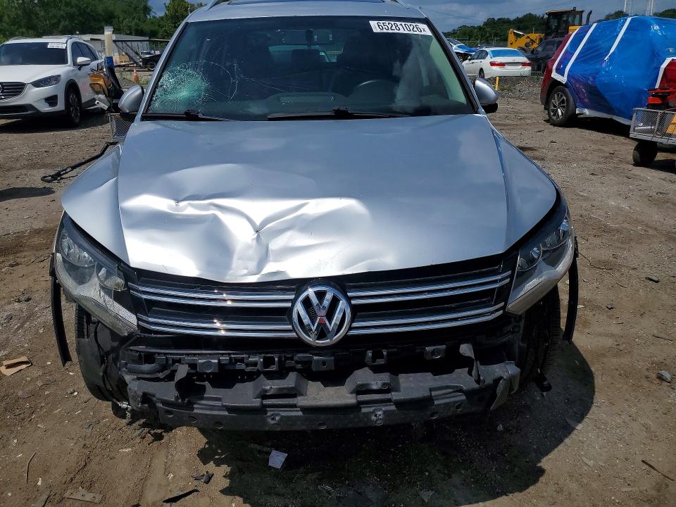 2013 Volkswagen Tiguan მანქანა იყიდება აუქციონზე, vin: WVGBV7AX4DW546913, აუქციონის ნომერი: 65281026