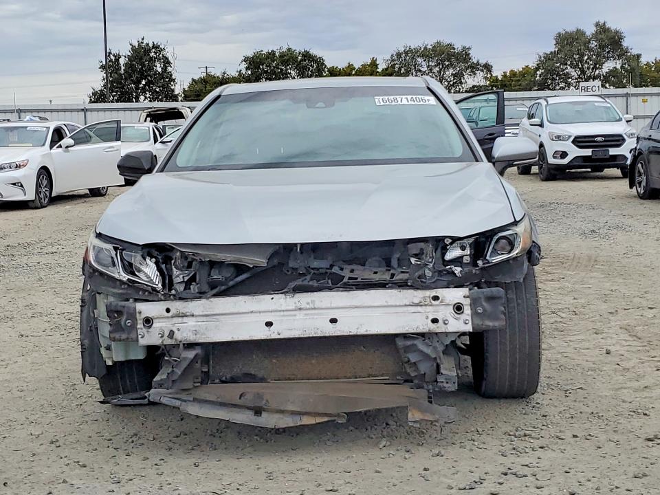 Aukcja sprzedaży 2018 Toyota Camry, vin: JTNB11HK9J3036024, numer aukcji: 66871406
