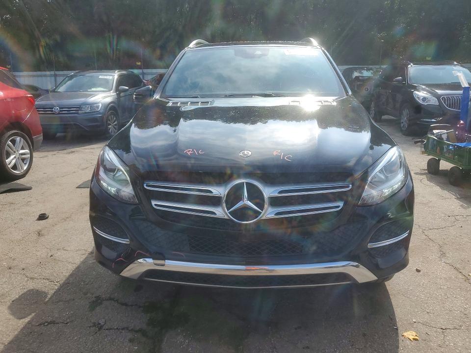 65147736 :رقم المزاد ، 4JGDA5JB6JB182655 vin ، 2018 Mercedes-benz Gle مزاد بيع