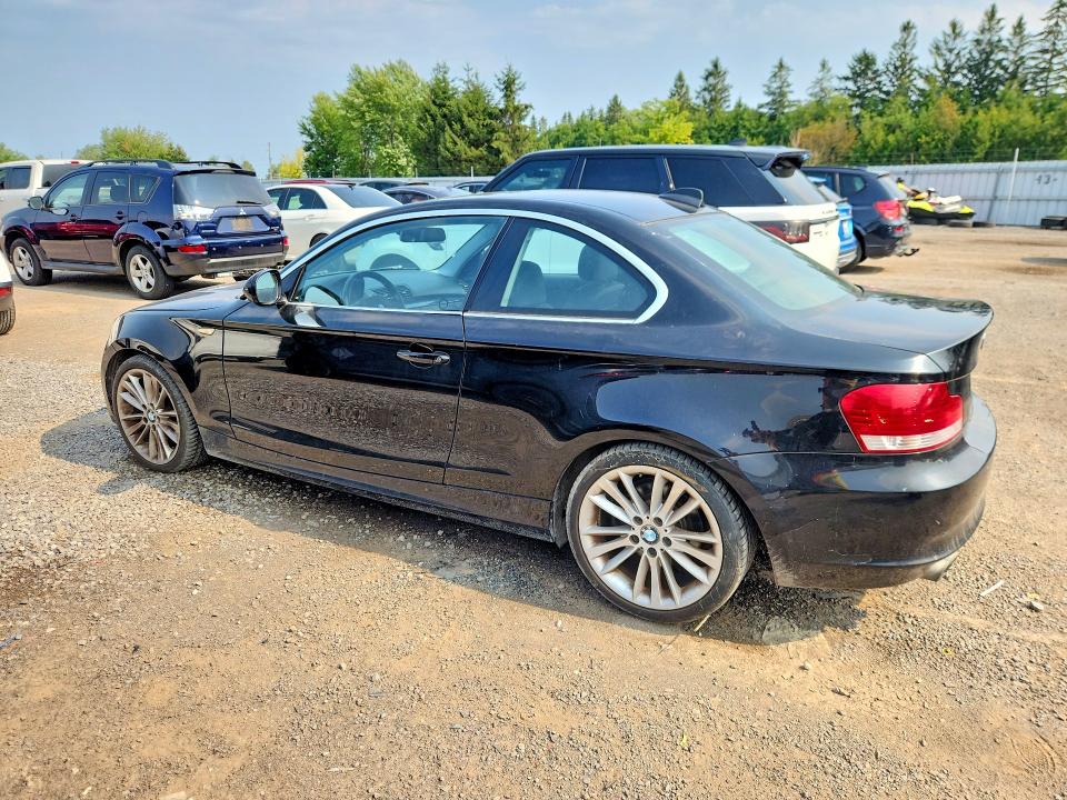 64281366 :رقم المزاد ، WBAUP7C5XBVM54305 vin ، 2011 Bmw 128 مزاد بيع