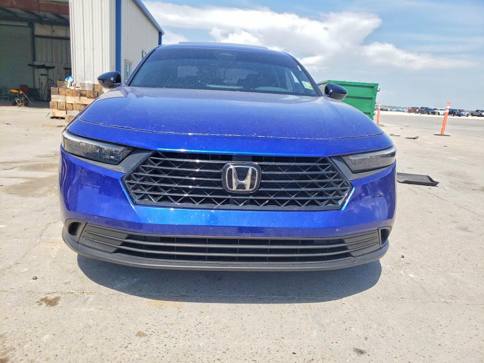 Продажа на аукционе авто 2024 Honda Accord, vin: 1HGCY2F51RA087744, номер лота: 65131886