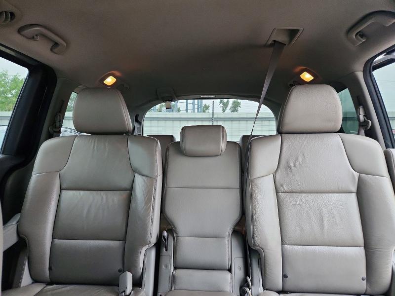64603736 :رقم المزاد ، 5FNRL5H6XBB035864 vin ، 2011 Honda Odyssey مزاد بيع
