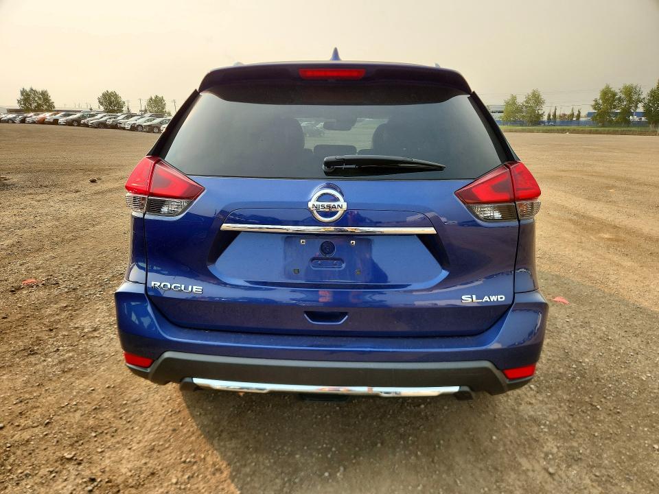Продажа на аукционе авто 2017 Nissan Rogue, vin: 5N1AT2MV3HC862552, номер лота: 64477616