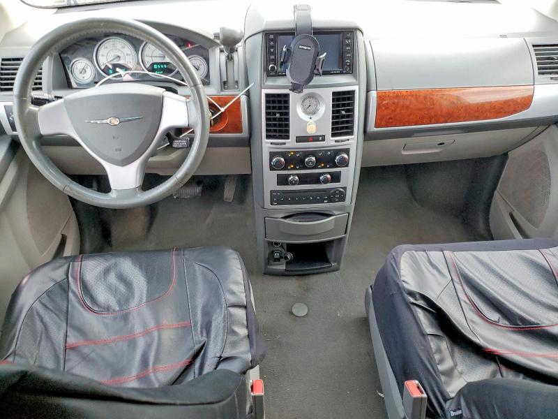 2009 Chrysler Town & Country მანქანა იყიდება აუქციონზე, vin: 2A8HR54109R503869, აუქციონის ნომერი: 64821026