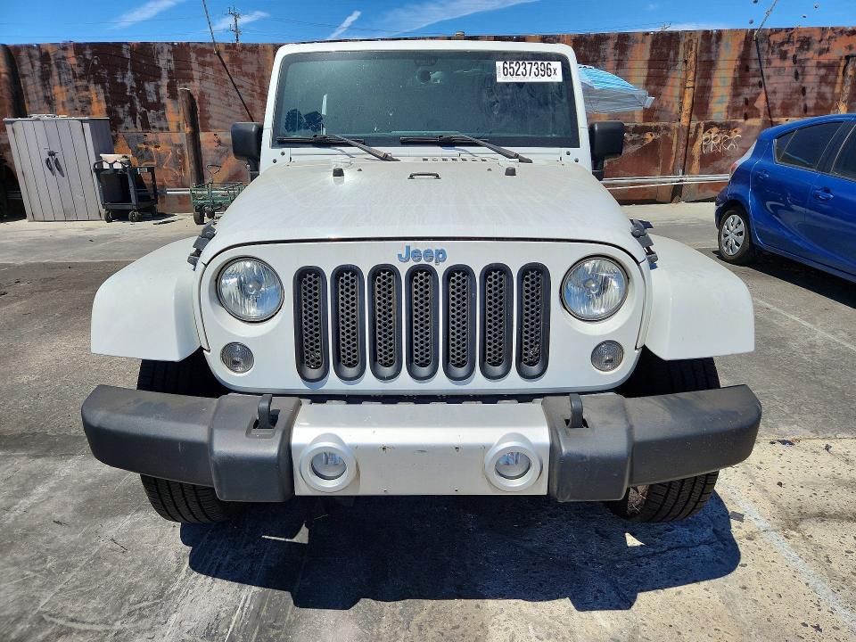 2015 Jeep Wrangler Unlimited მანქანა იყიდება აუქციონზე, vin: 1C4BJWEG1FL645598, აუქციონის ნომერი: 65237396