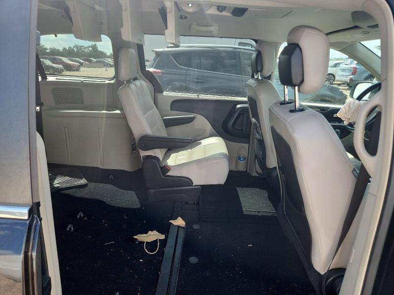 Auction sale of the 2016 Chrysler Town & Country, vin: 2C4RC1BG4GR177309, lot number: 66630846