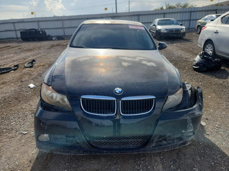 57360256 :رقم المزاد ، WBAVC535X7FZ81105 vin ، 2007 Bmw 328 مزاد بيع