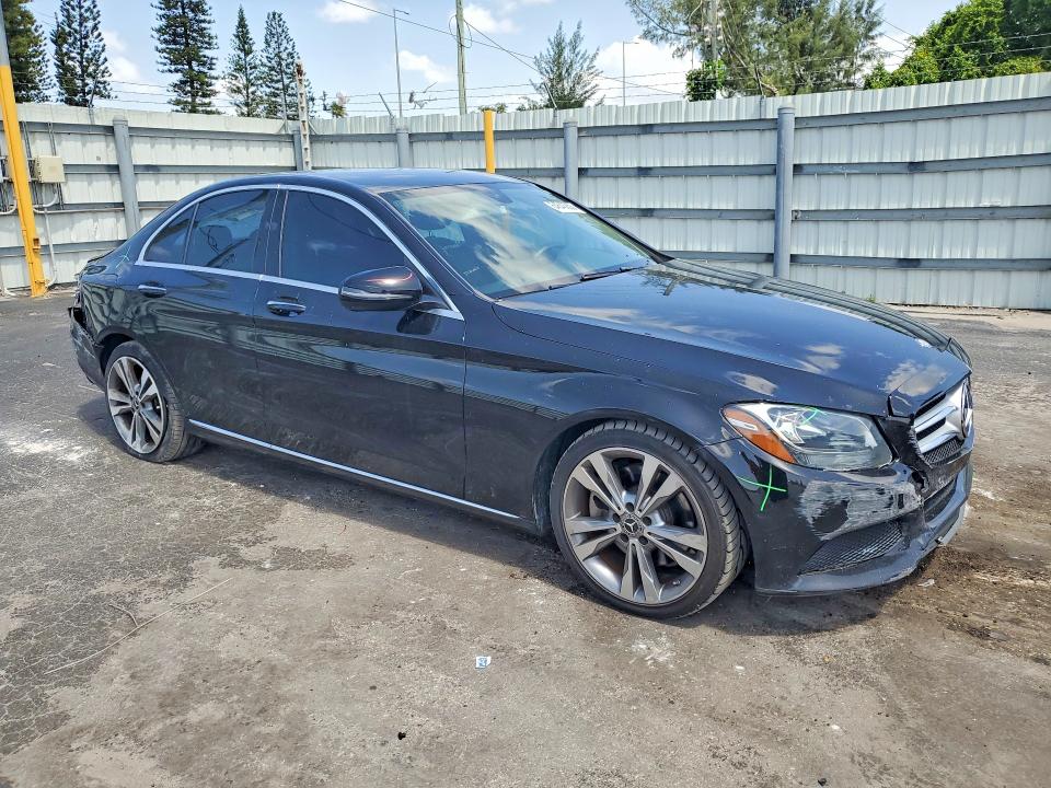 Aukcja sprzedaży 2017 Mercedes-benz C, vin: 55SWF4JB0HU211095, numer aukcji: 64640856