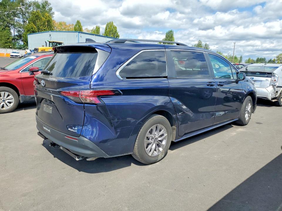 Продаж на аукціоні авто 2022 Toyota Sienna, vin: 5TDKSKFC9NS067684, номер лоту: 64994016