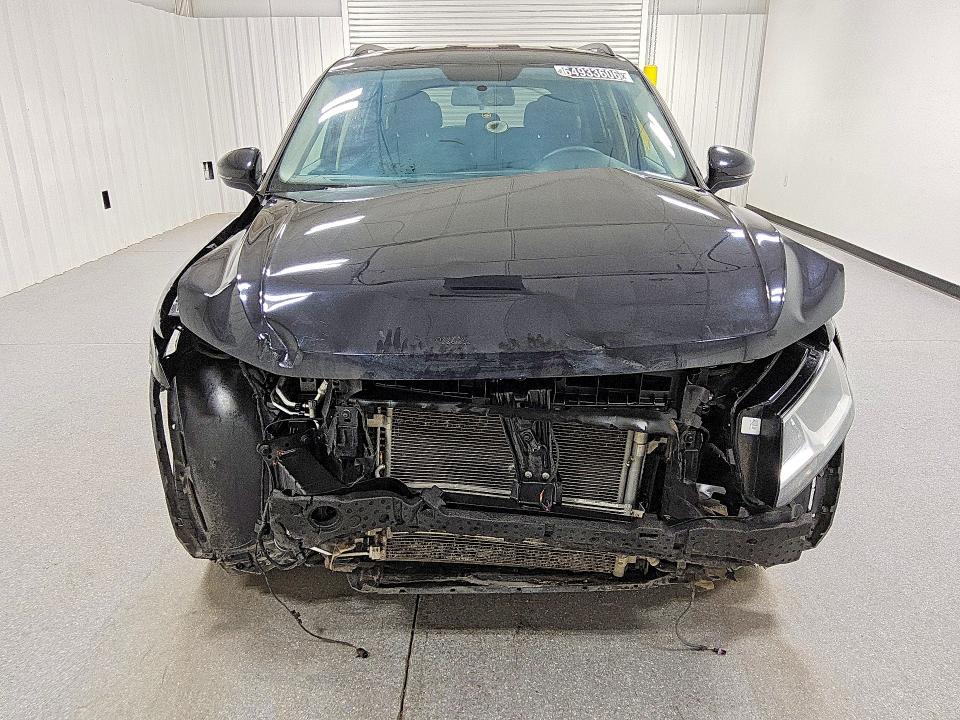 Продажа на аукционе авто 2020 Volkswagen Tiguan, vin: 3VV1B7AX7LM180681, номер лота: 64933606