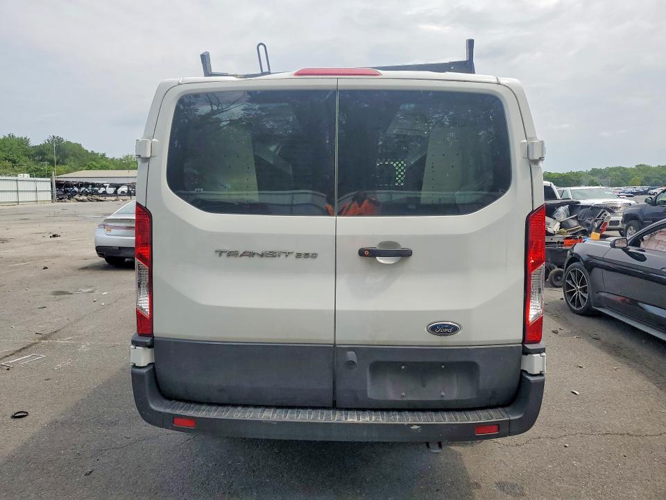 Продажа на аукционе авто 2024 Ford Transit, vin: 1FTBR1Y85RKA33270, номер лота: 64134356