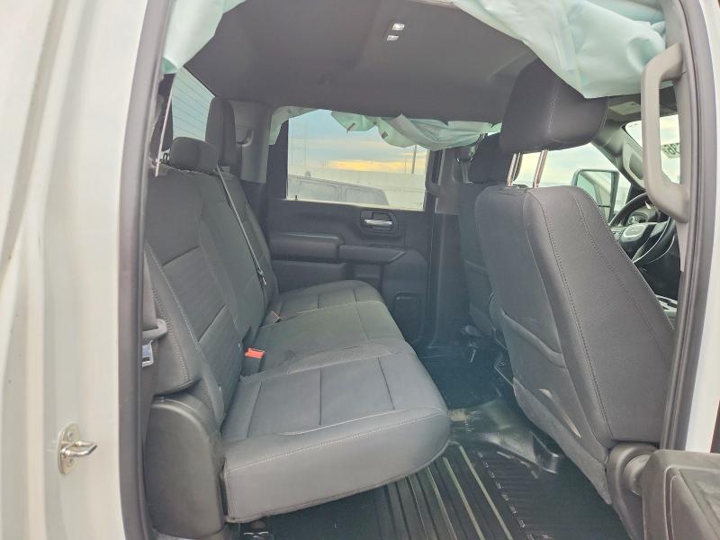 64570636 :رقم المزاد ، 1GT49LEY8RF106469 vin ، 2024 Gmc Sierra Hd مزاد بيع