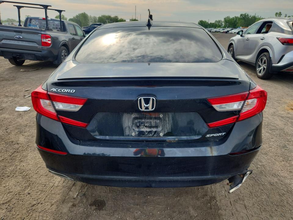 Продаж на аукціоні авто 2018 Honda Accord, vin: 1HGCV1F35JA811540, номер лоту: 63652716