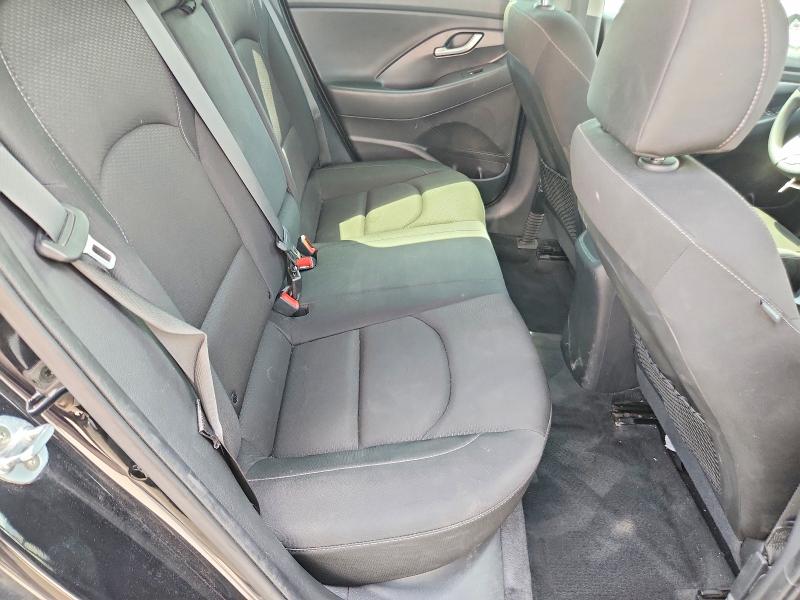 2018 Hyundai Elantra Gt მანქანა იყიდება აუქციონზე, vin: KMHH35LE3JU019260, აუქციონის ნომერი: 64052526