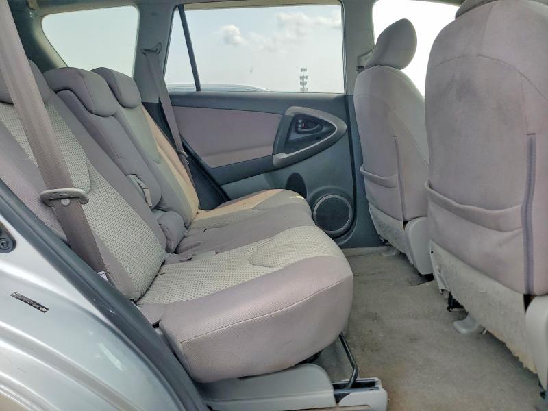 65261706 :رقم المزاد ، JTMBD33V576045366 vin ، 2007 Toyota Rav4 مزاد بيع