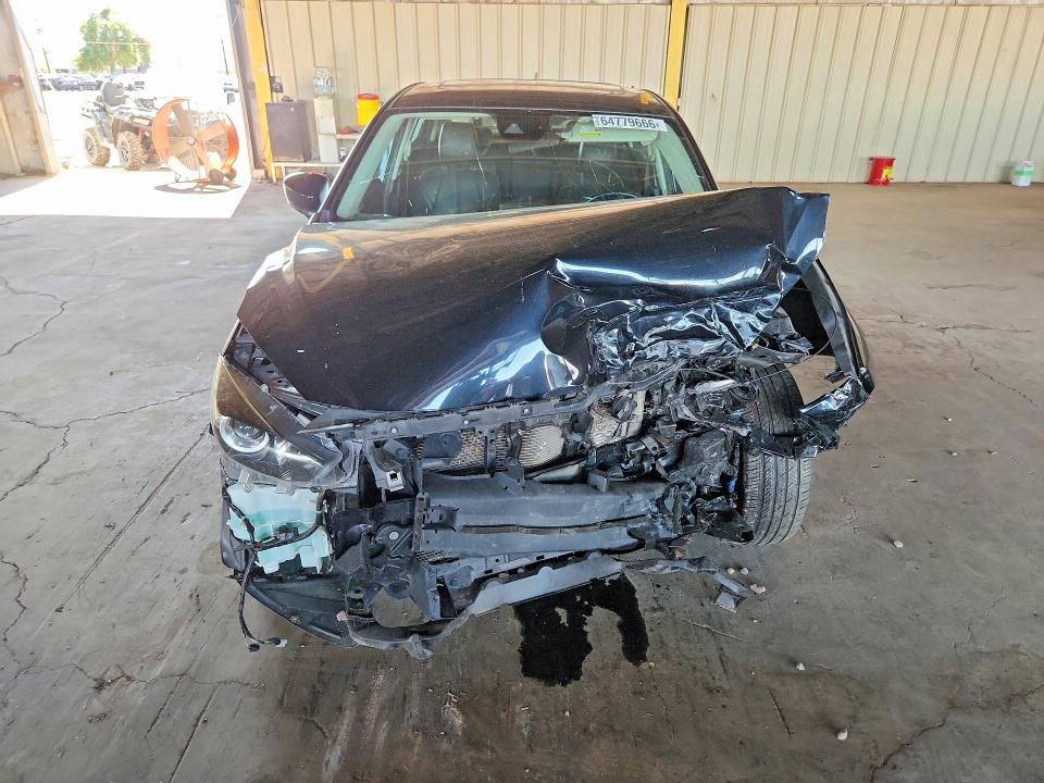 2018 Mazda 3 მანქანა იყიდება აუქციონზე, vin: 3MZBN1V33JM255322, აუქციონის ნომერი: 64779666