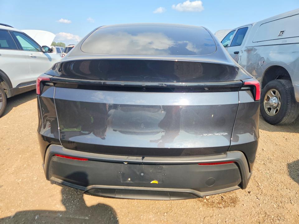 2026 Tesla Model Y მანქანა იყიდება აუქციონზე, vin: 7SAYGDEE9TA663812, აუქციონის ნომერი: 63830476
