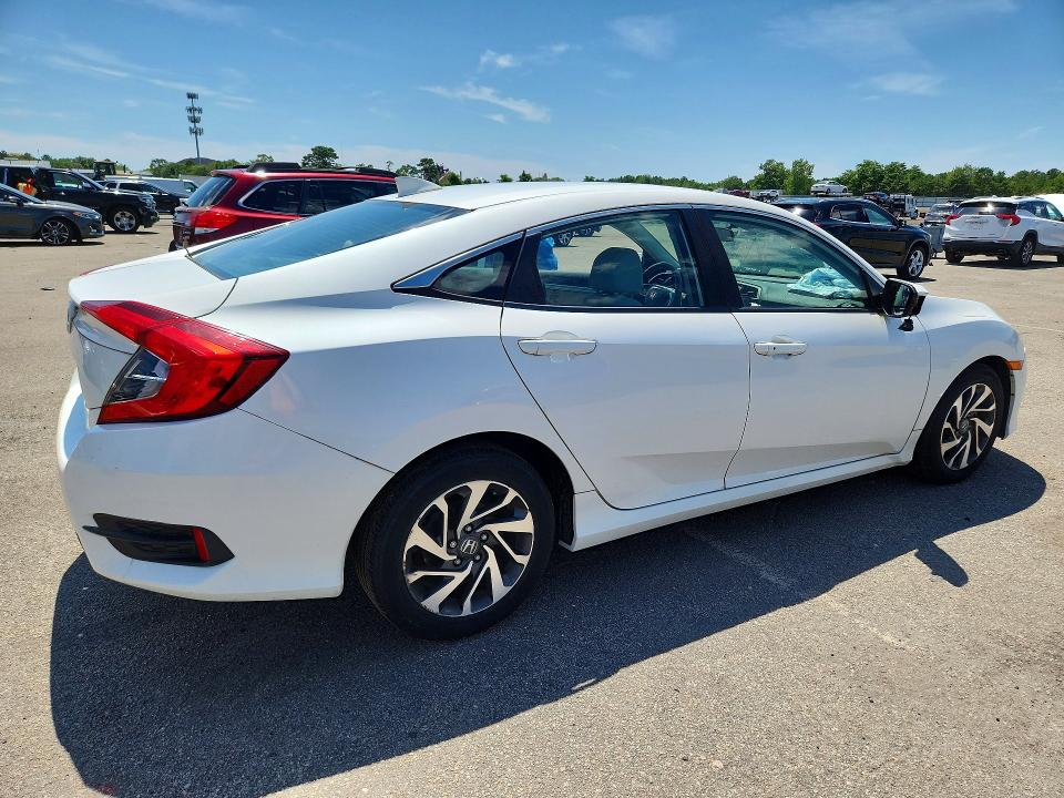 Aukcja sprzedaży 2018 Honda Civic, vin: 19XFC2F73JE207122, numer aukcji: 63467016