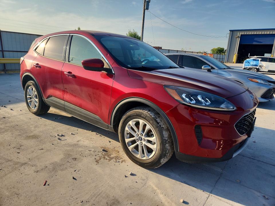 2020 Ford Escape მანქანა იყიდება აუქციონზე, vin: 1FMCU9G6XLUA76897, აუქციონის ნომერი: 64409496