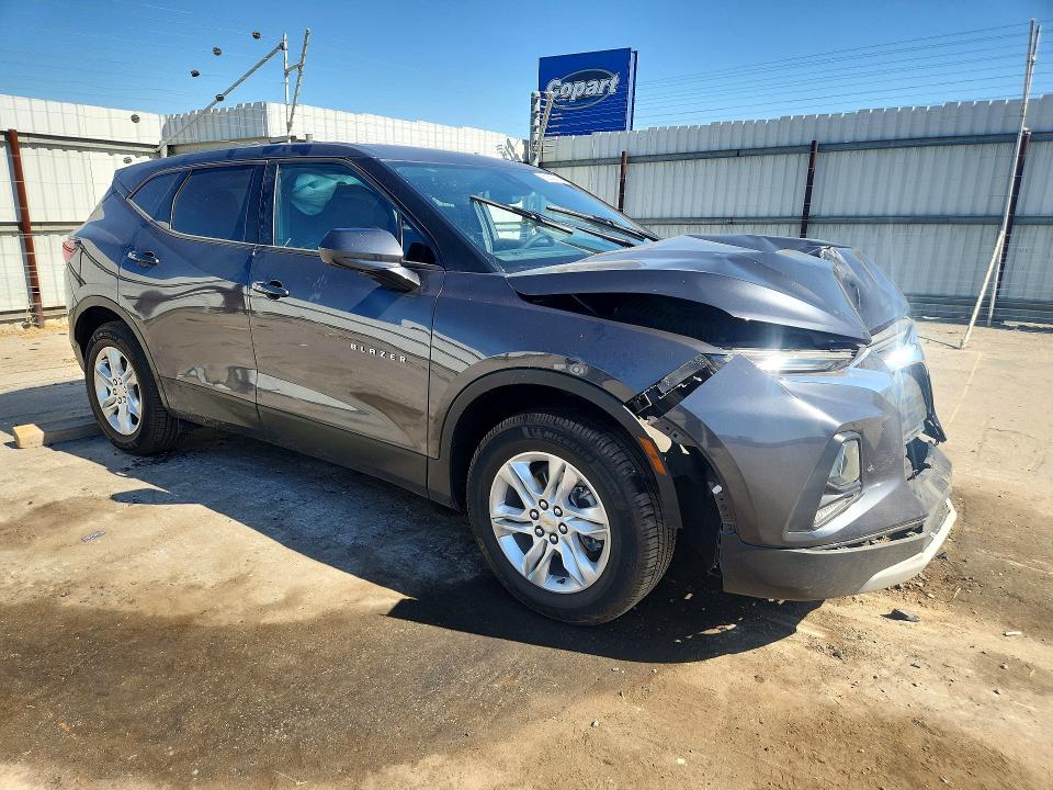 63629716 :رقم المزاد ، 3GNKBCR47NS132030 vin ، 2022 Chevrolet Blazer مزاد بيع